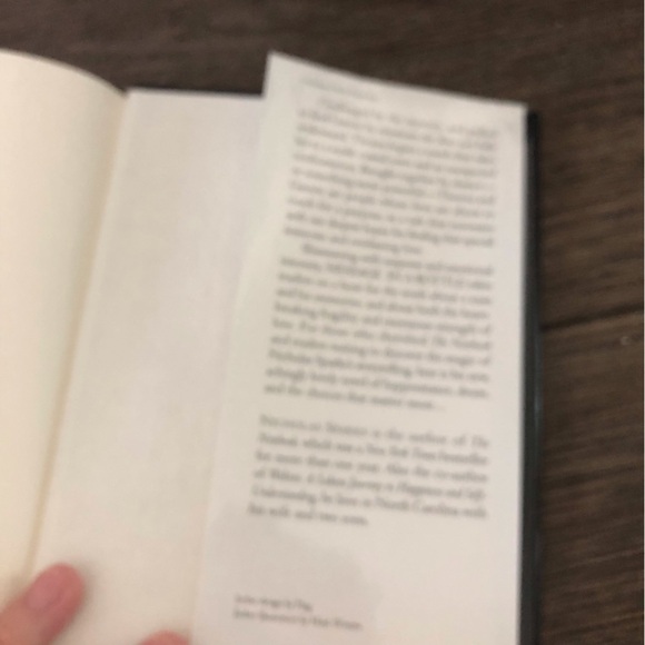 Message in a Bottle by: Nicholas Sparks hardback book - Picture 6 of 7